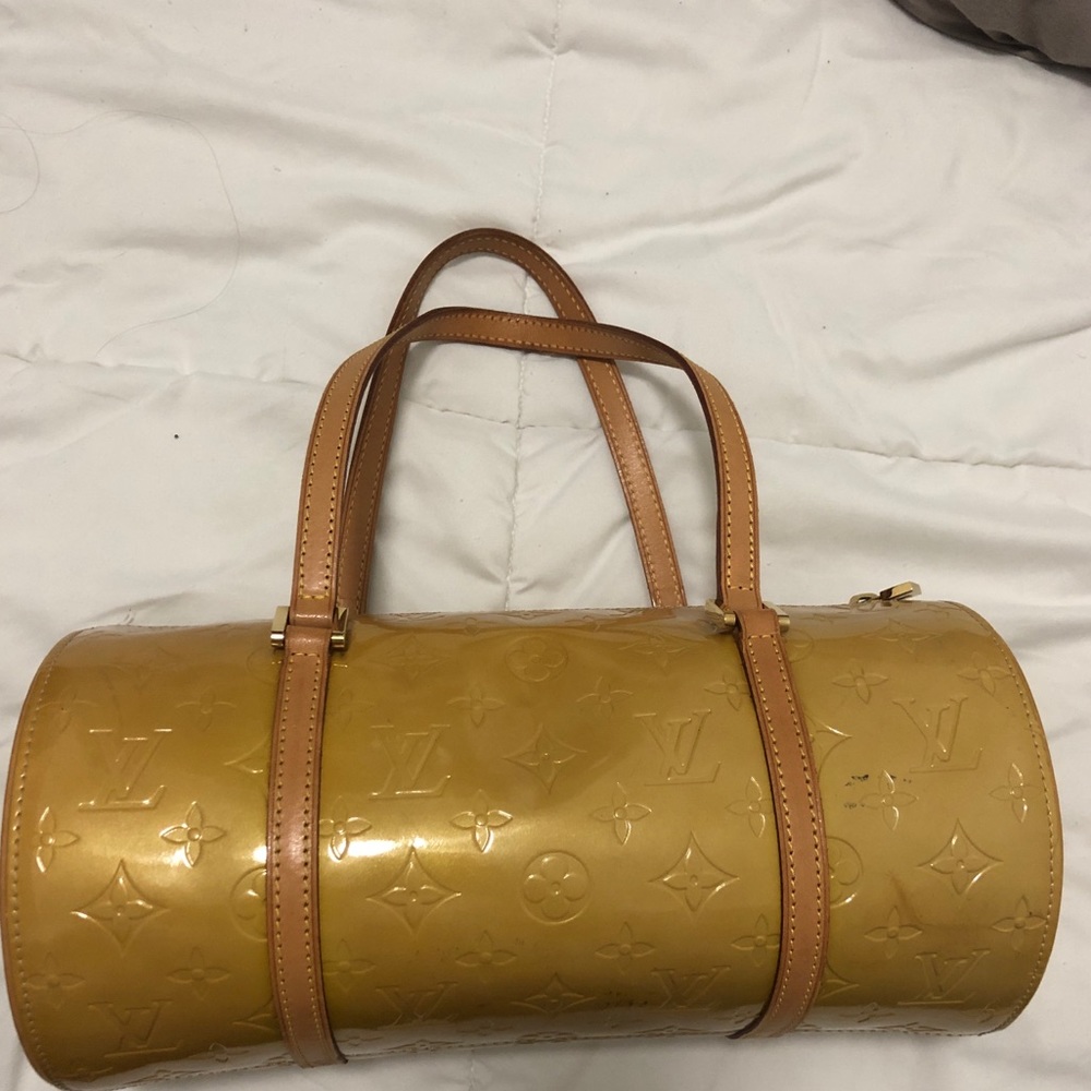 SOLD Louis Vuitton papillon